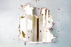 How to Repair Torn Drywall Paper - FREAK