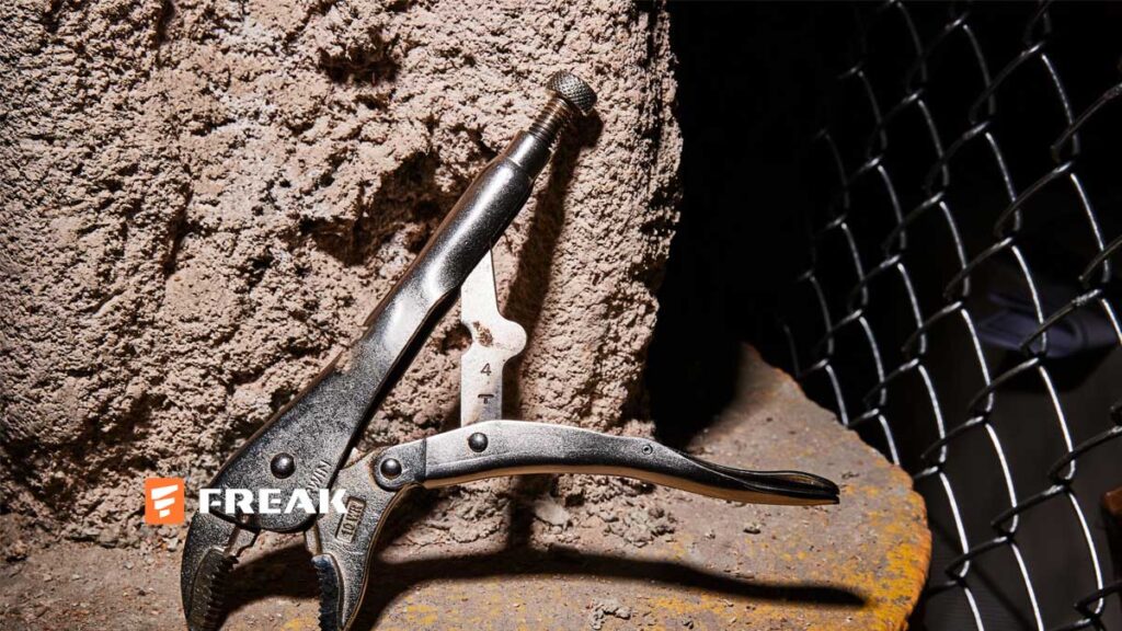 انبر قفلی چیست و این ابزار چه کاربردی دارد؟ 1 - FREAK انبر-قفلی-چیست-و-این-ابزار-چه-کاربردی-دارد؟-2